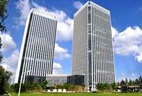 住宅零售业持续低迷 开发商加速投资写字楼市场